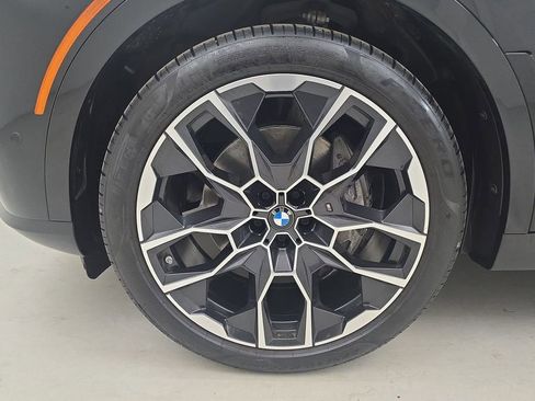 Certified 2025 BMW X7 xDrive40i w/ Executive Package AWD/4WD image 11
