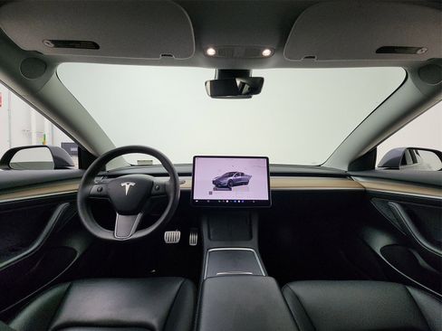 Used 2023 Tesla Model 3 Performance image 23