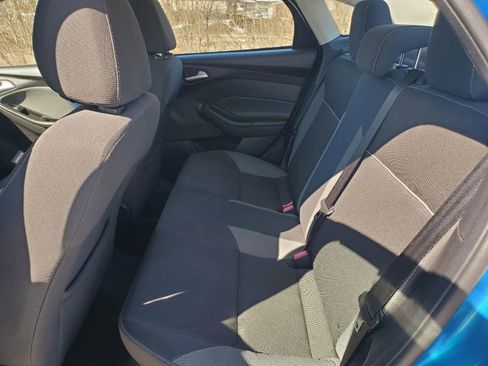Used 2014 Ford Focus SE FWD image 16