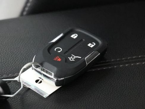 Used 2023 GMC Terrain SLT w/ Tech Package AWD/4WD image 40