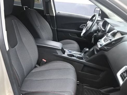 Used 2016 Chevrolet Equinox LT w/ Convenience Package FWD image 28