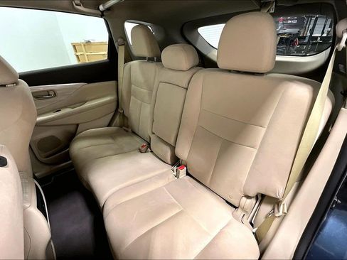 Used 2016 Nissan Murano S image 33