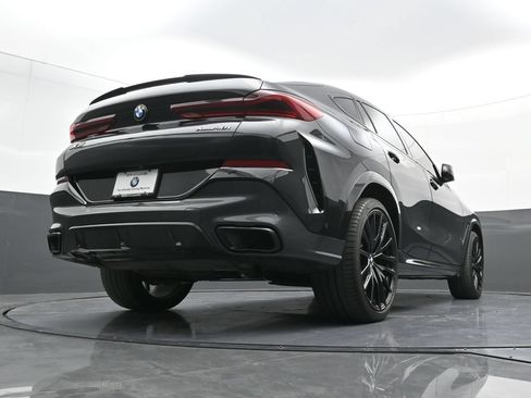 Used 2022 BMW X6 xDrive40i w/ M Sport Package AWD/4WD image 28