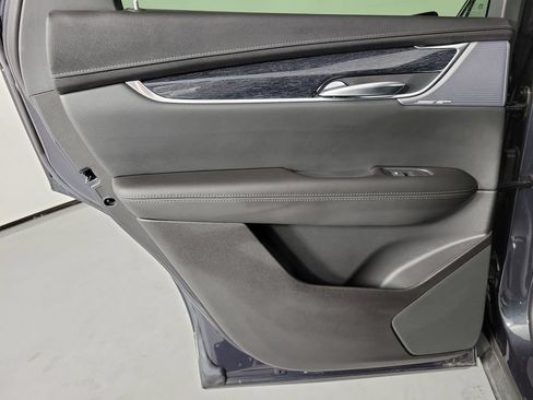 Used 2023 Cadillac XT5 Premium Luxury w/ Technology Package AWD/4WD image 14