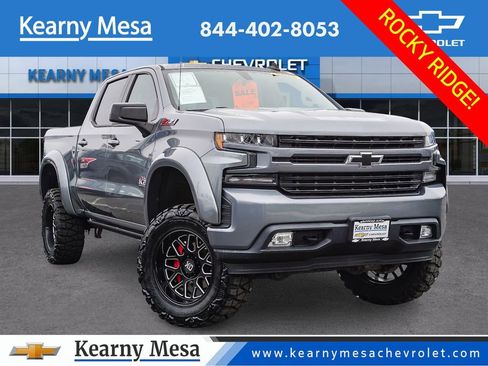 Used 2020 Chevrolet Silverado 1500 RST image 1