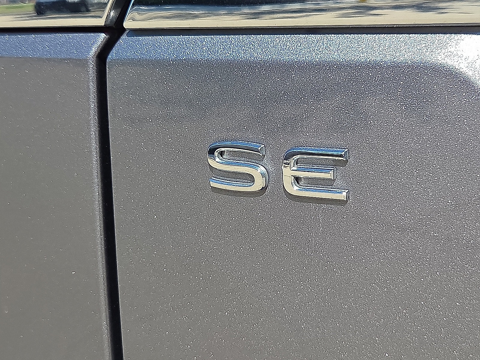 Used 2025 Volkswagen Atlas SE AWD/4WD image 9