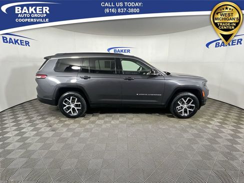 Used 2024 Jeep Grand Cherokee L Limited w/ Luxury Tech Group II image 10