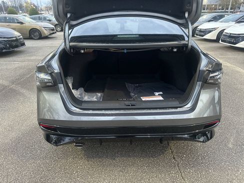 New 2026 Nissan Sentra SR w/ Floor Mat Package image 18