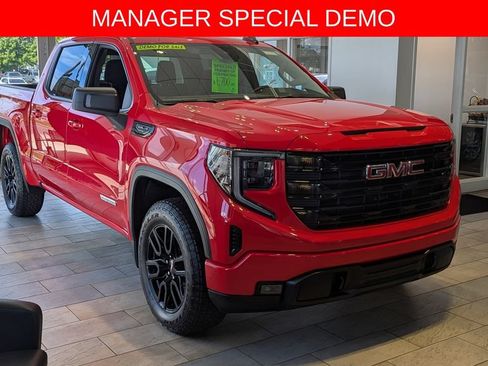 Used 2026 GMC Sierra 1500 Elevation AWD/4WD image 3