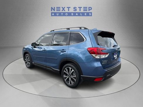 Used 2023 Subaru Forester Limited AWD/4WD image 5
