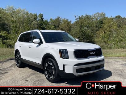 Certified 2024 Kia Telluride EX w/ EX Captain's Chair Package