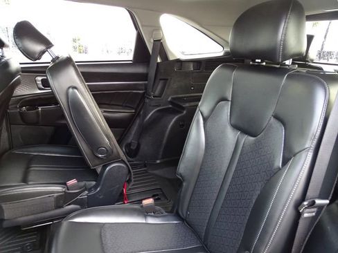 Used 2021 Kia Sorento SX image 8