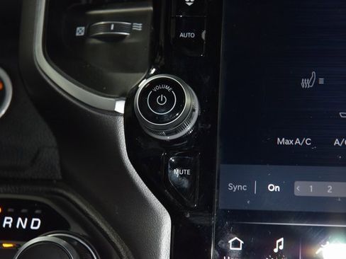 Used 2025 RAM 1500 Big Horn image 37