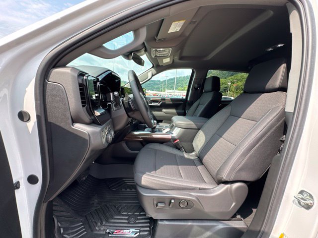 New 2026 Chevrolet Silverado 1500 RST AWD/4WD image 12