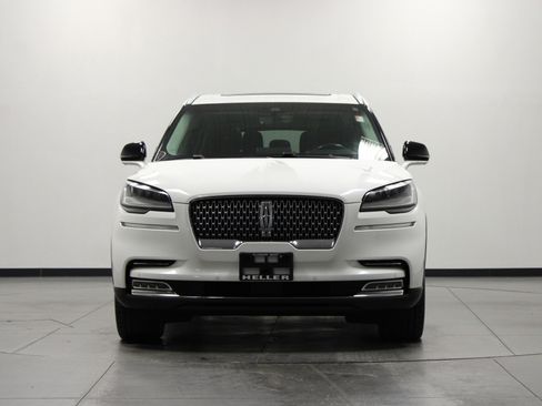 Used 2020 Lincoln Aviator Reserve w/ Equipment Group 201A image 9