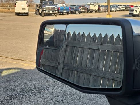 Used 2021 GMC Sierra 1500 SLT image 13