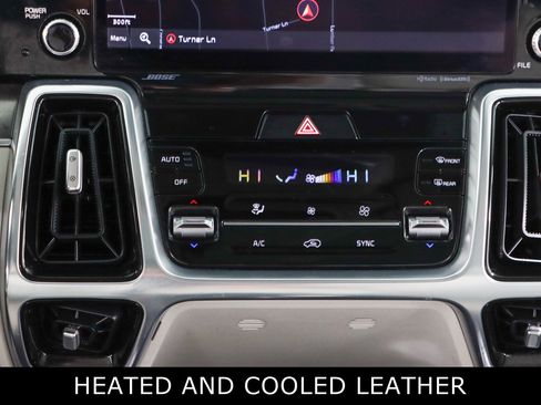 Used 2021 Kia Sorento SX image 20