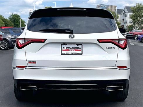 Used 2023 Acura MDX FWD image 4