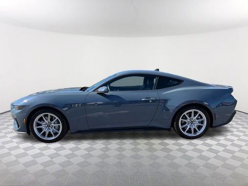 Used 2025 Ford Mustang GT Premium image 8