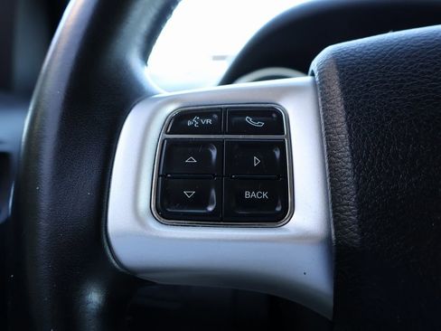 Used 2018 Dodge Journey SXT w/ Connectivity Group image 27