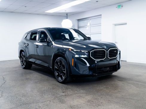 Used 2023 BMW XM image 29