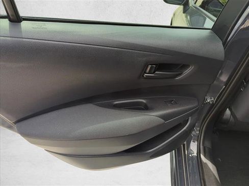 Certified 2025 Toyota Corolla LE FWD image 11