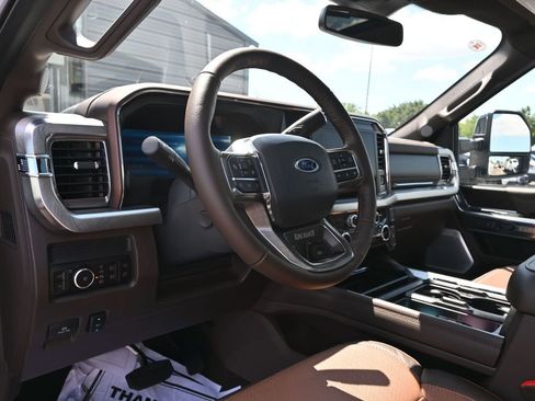 New 2025 Ford F350 King Ranch w/ Chrome Package image 24