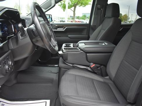 Used 2022 Chevrolet Silverado 1500 RST image 17