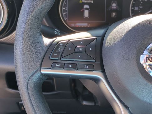 Used 2020 Nissan Kicks SV image 18