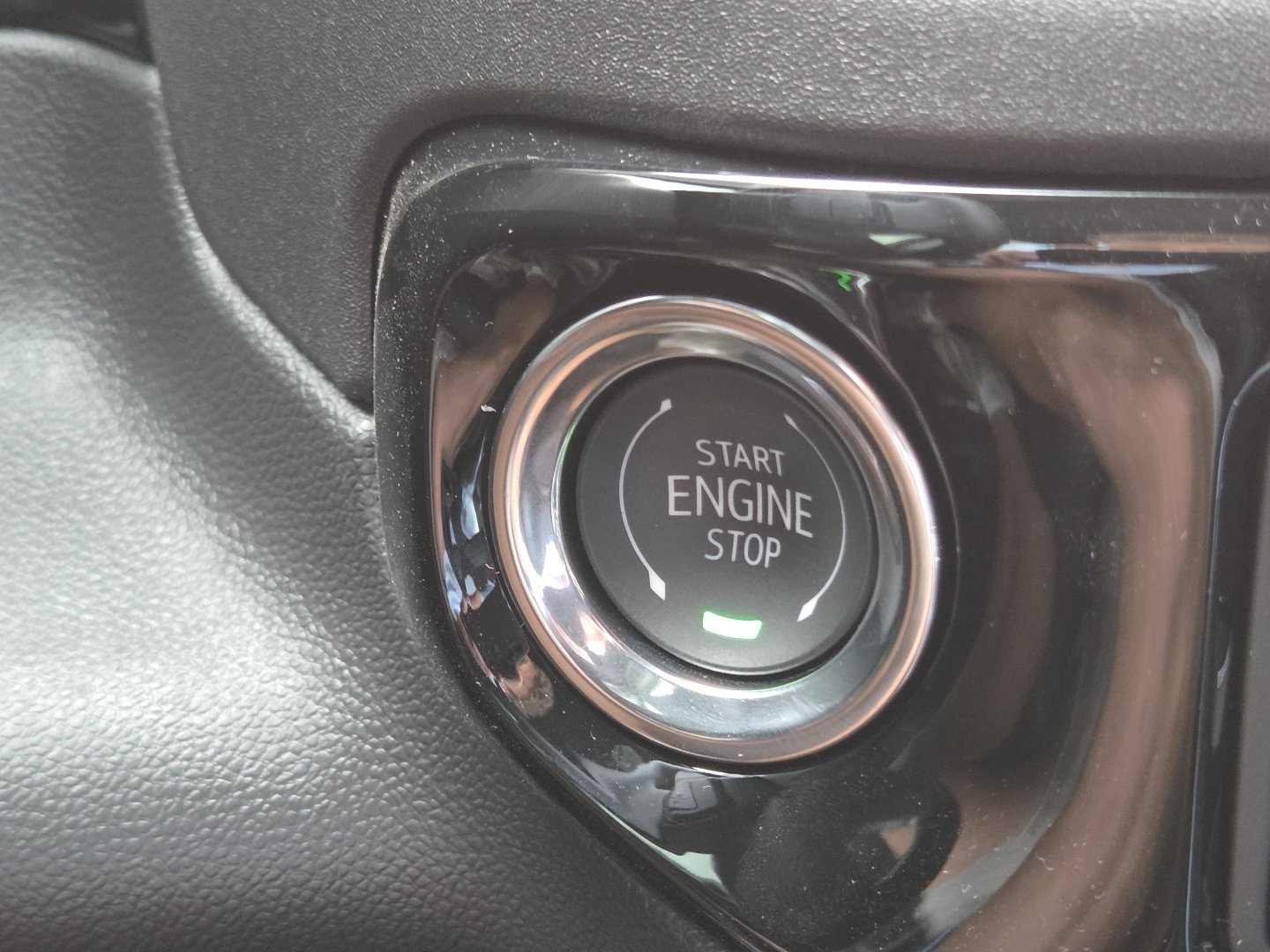 New 2026 GMC Sierra 1500 Elevation w/ Elevation Premium Package AWD/4WD image 8