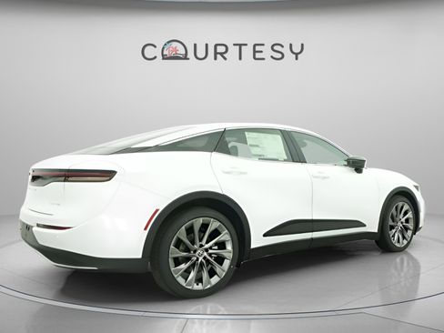 New 2026 Toyota Crown Limited image 18