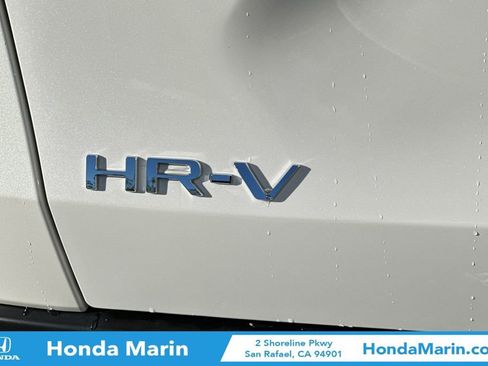 Certified 2025 Honda HR-V LX image 35