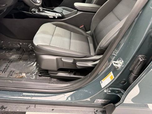 New 2026 Chevrolet Trax LT w/ LT Convenience Package FWD image 12