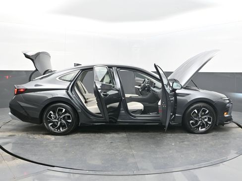 Used 2025 Hyundai Sonata SEL image 48