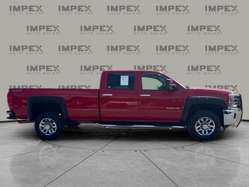 Used 2015 Chevrolet Silverado 2500 LT w/ LT Convenience Package AWD/4WD image 6