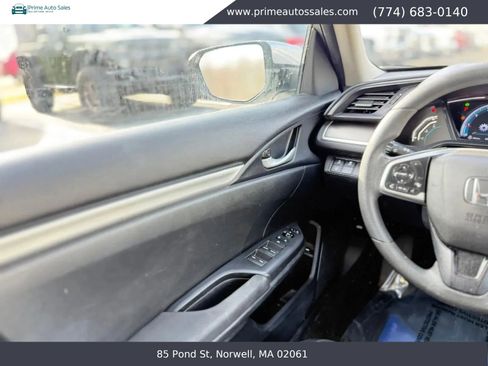 Used 2019 Honda Civic LX image 18