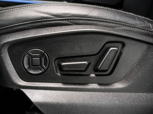 Used 2021 Audi Q8 AWD/4WD image 7