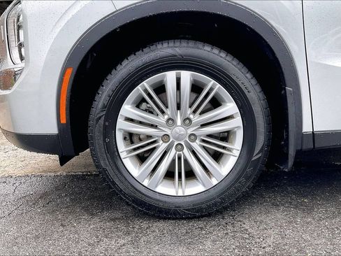 Used 2022 Mitsubishi Outlander ES AWD/4WD image 9