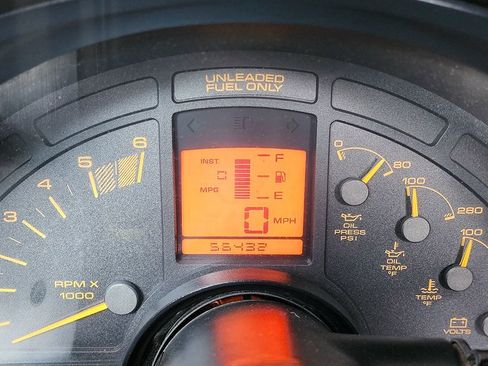 Used 1990 Chevrolet Corvette Convertible RWD image 21