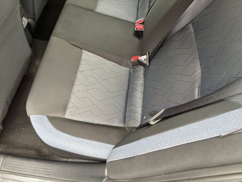 Used 2025 Nissan Versa SV FWD image 35