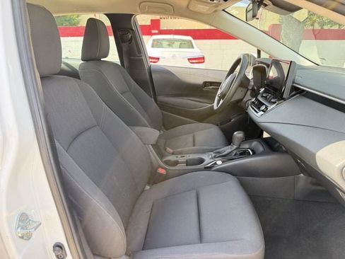 Used 2024 Toyota Corolla LE FWD image 29