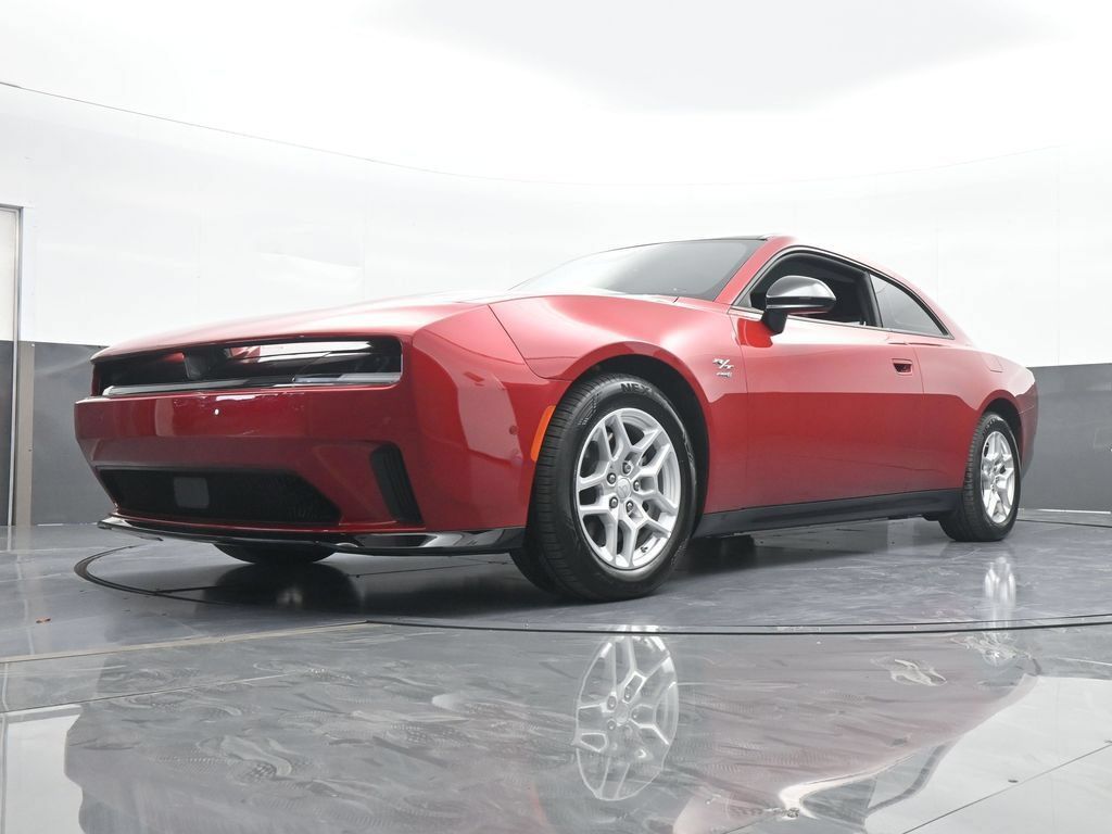 Used 2025 Dodge Charger Daytona R/T w/ Sun & Sound Package AWD/4WD image 56
