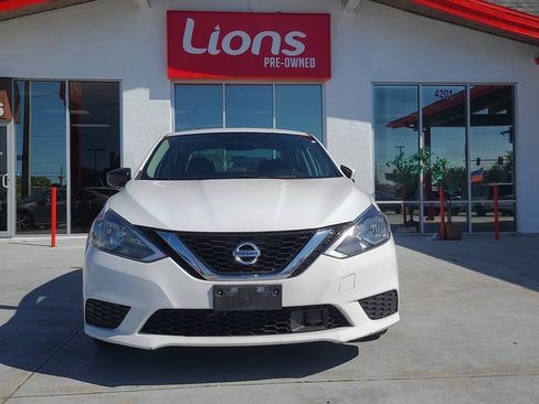 Used 2019 Nissan Sentra S FWD image 1