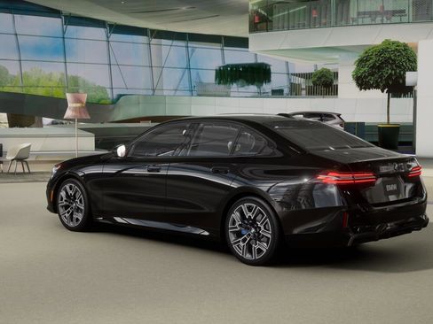 New 2026 BMW 530i w/ M Sport Package image 2