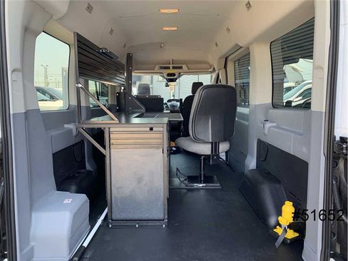 Used 2019 Ford Transit 150 XLT image 11