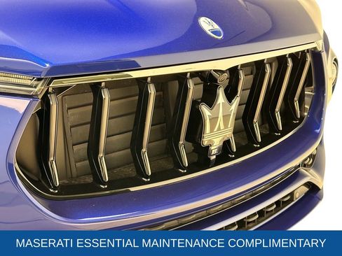 Used 2024 Maserati Levante GT Ultima AWD/4WD image 10