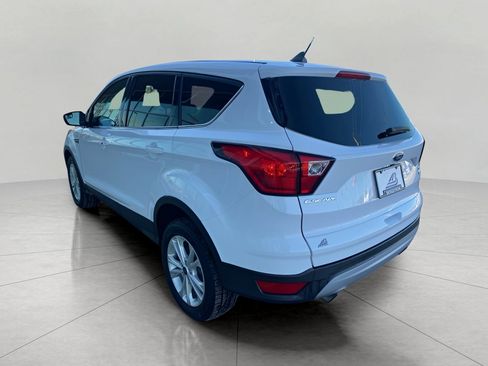 Certified 2019 Ford Escape SE image 8