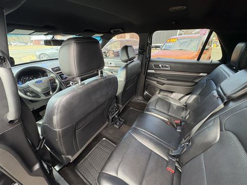 Used 2016 Ford Explorer Limited image 14