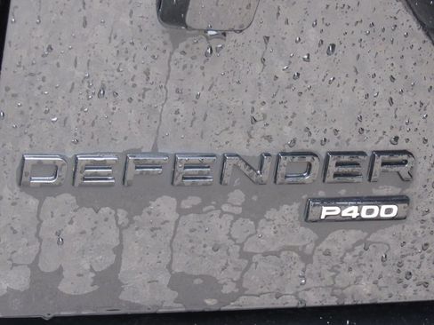 Used 2022 Land Rover Defender 110 X-Dynamic HSE image 8