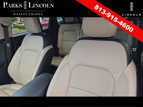 Used 2020 Ford Escape Titanium FWD image 20